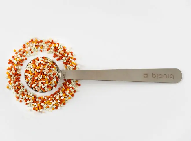 Bioniq GO bottle and Swiss Quality certification — SwissMedic Certified Swiss Quality